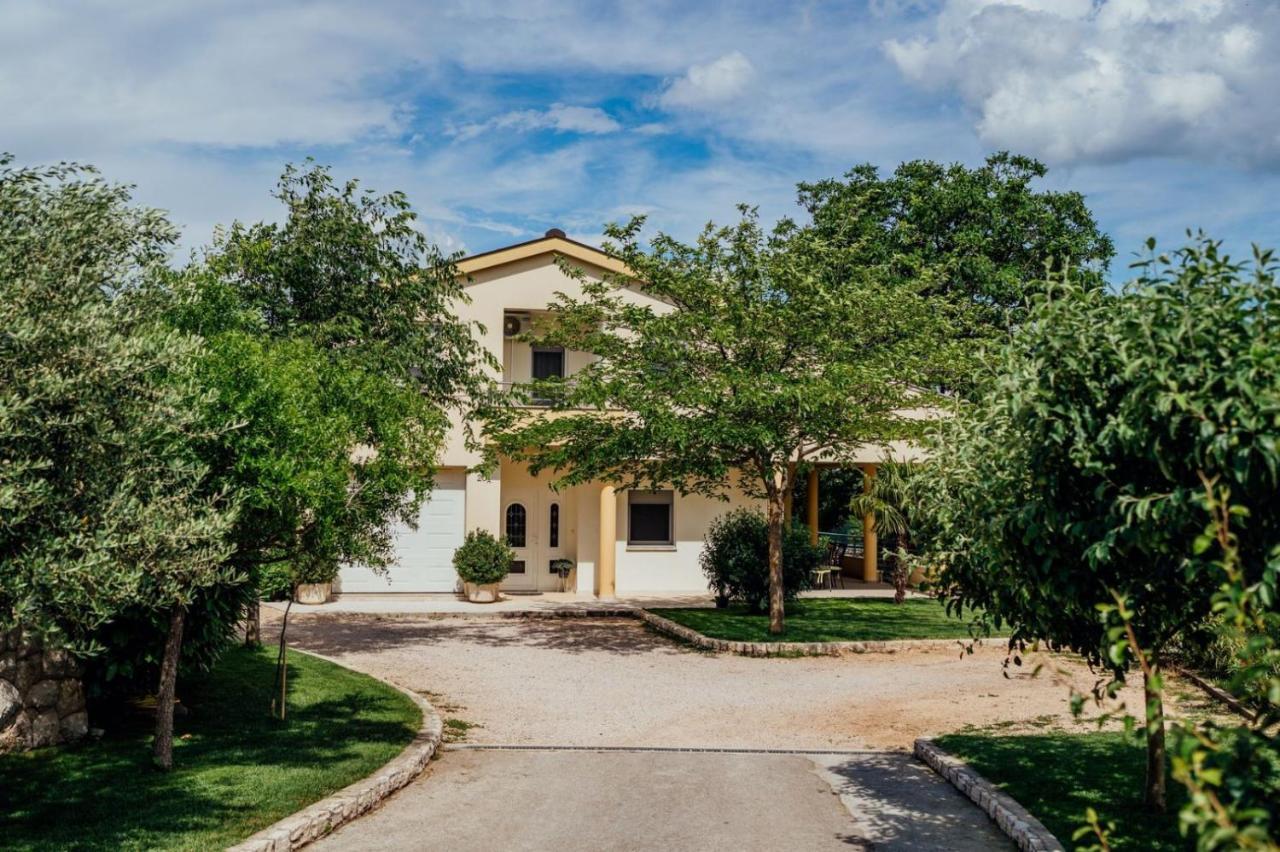 Terra Roca - Imotski, Natural Environment With Complete Peace And Quiet.